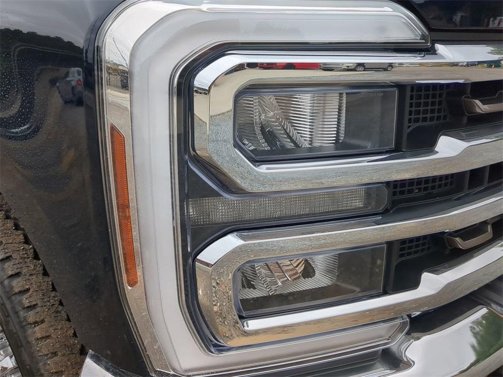 new 2025 Ford F-250 car, priced at $91,754