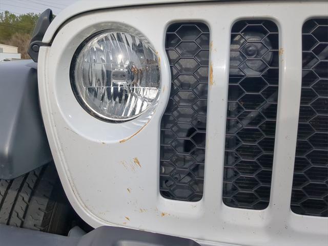 used 2023 Jeep Gladiator car, priced at $29,246