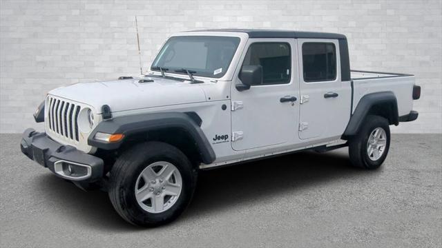 used 2023 Jeep Gladiator car, priced at $29,246