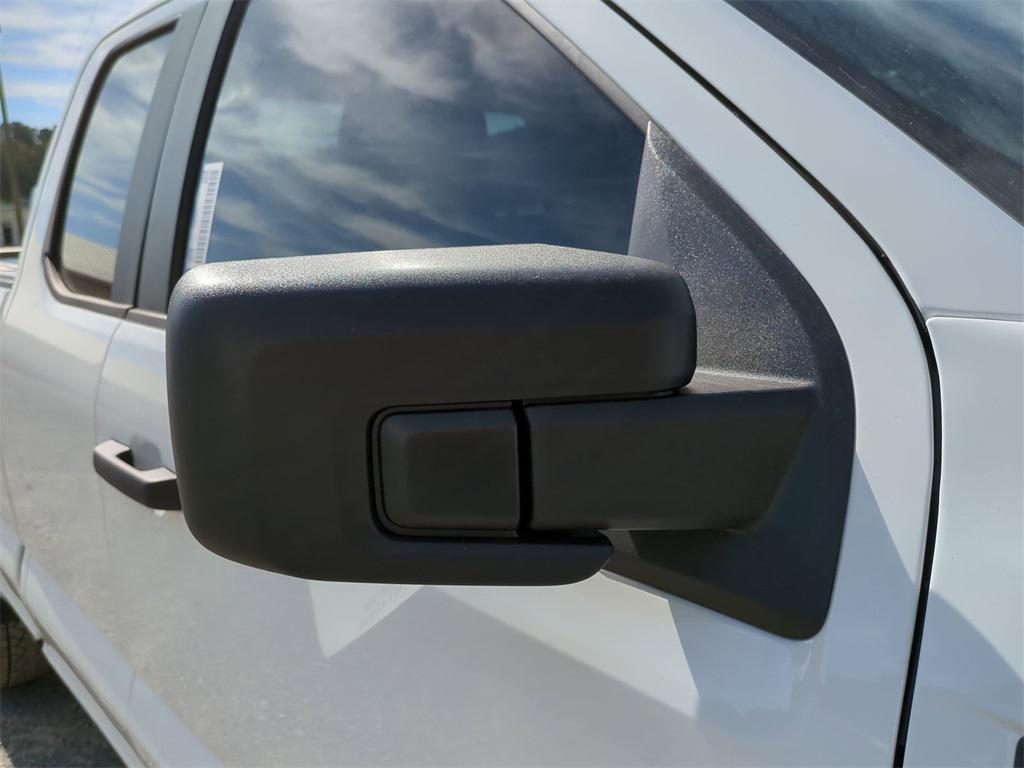 new 2025 Ford F-150 car, priced at $43,899