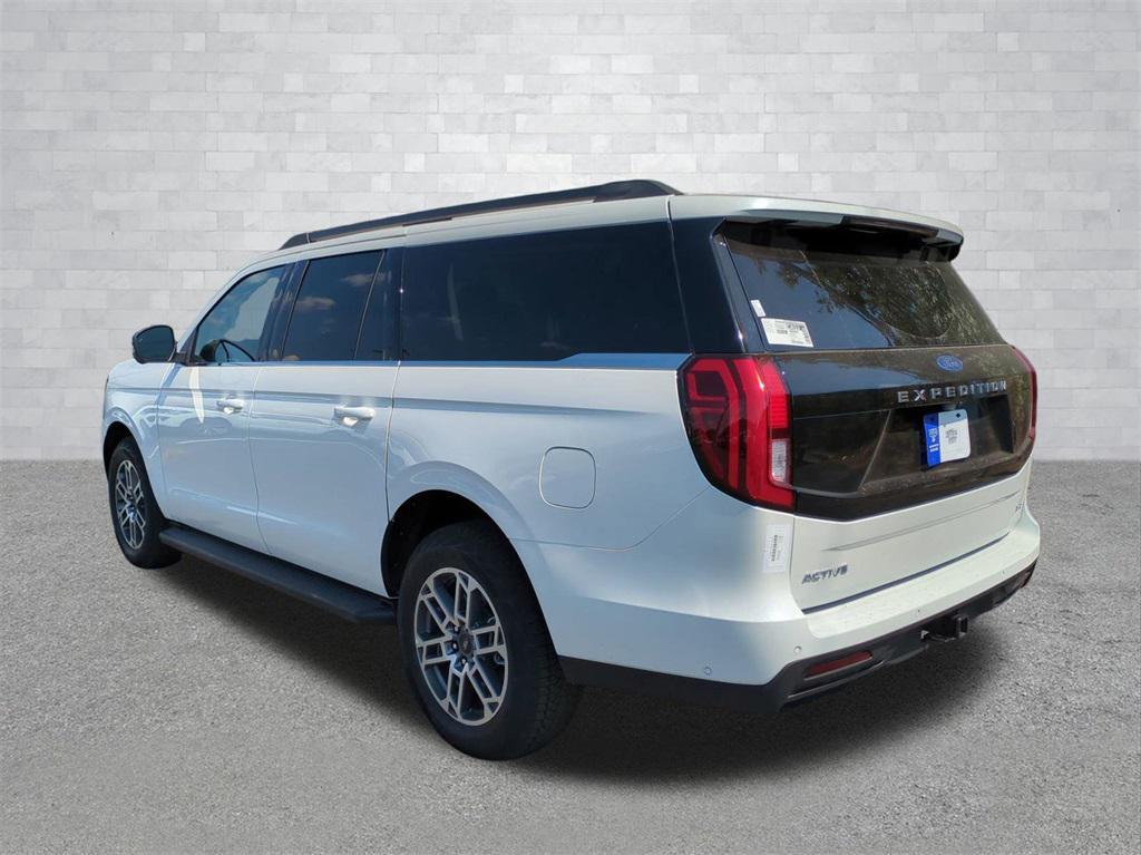 new 2025 Ford Expedition Max car, priced at $71,184