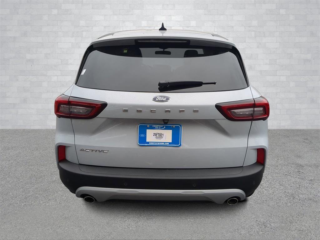 new 2025 Ford Escape car, priced at $25,319