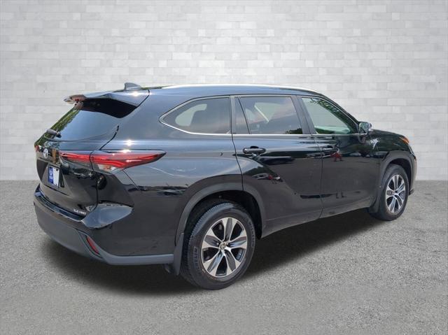 used 2024 Toyota Highlander car, priced at $43,940