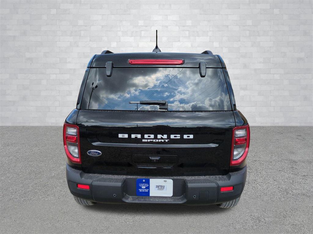 new 2025 Ford Bronco Sport car, priced at $30,084