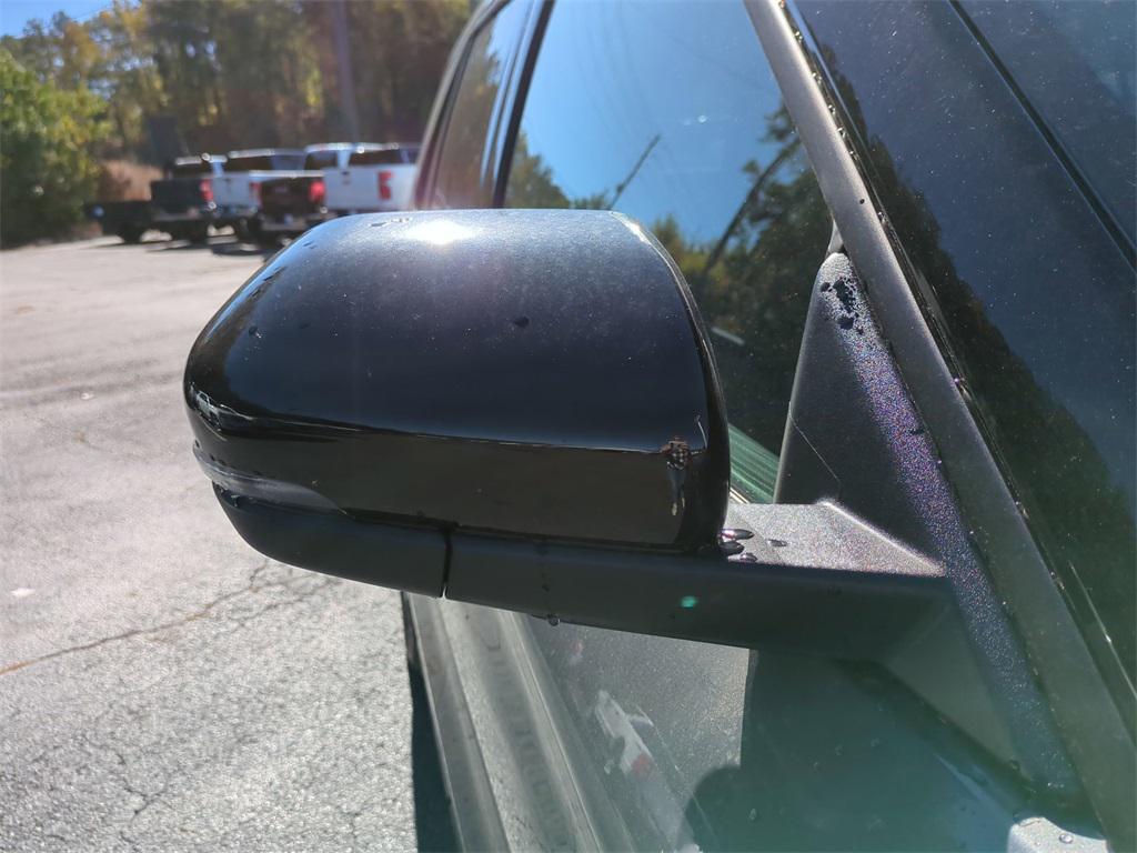 new 2025 Ford Explorer car, priced at $42,569