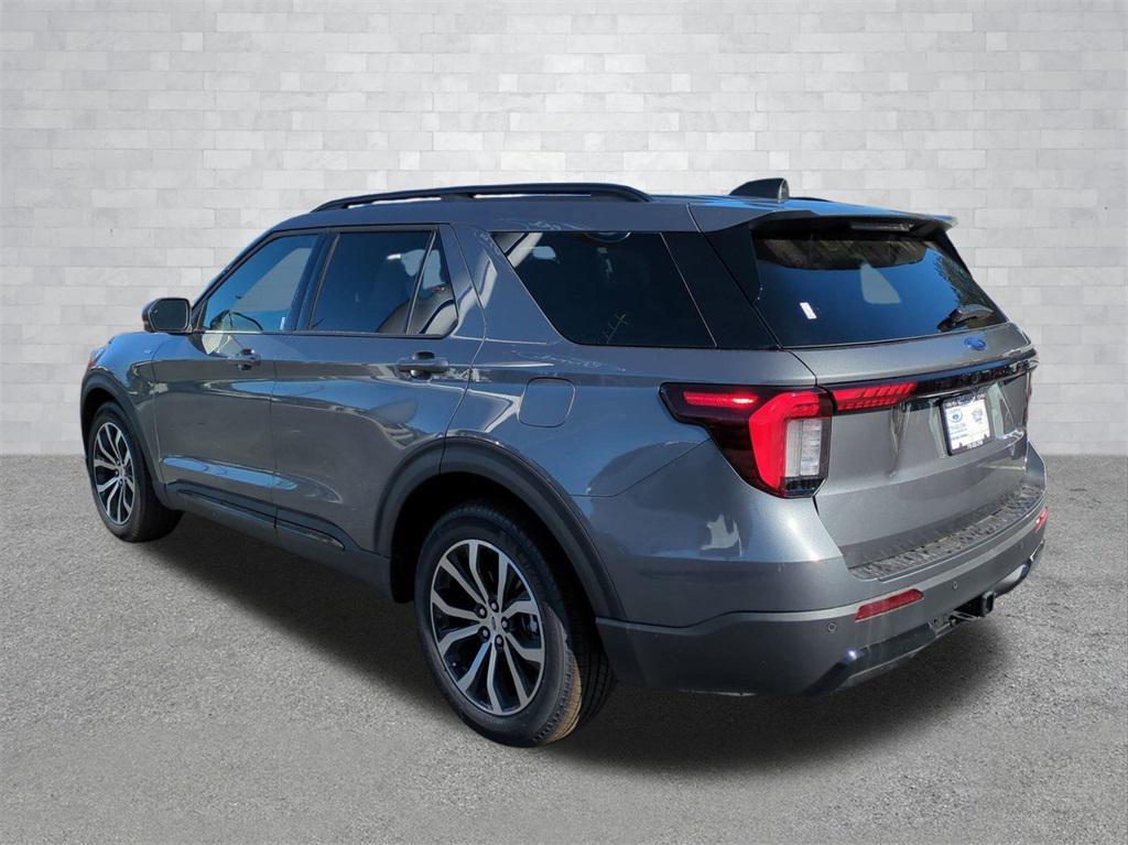 new 2025 Ford Explorer car, priced at $42,569