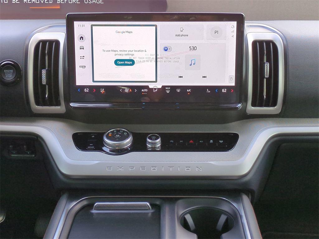 new 2025 Ford Expedition Max car, priced at $68,334