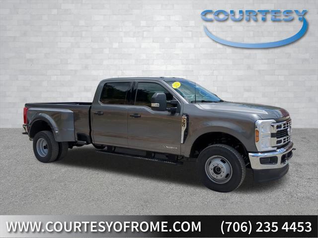 new 2025 Ford F-350 car, priced at $68,684
