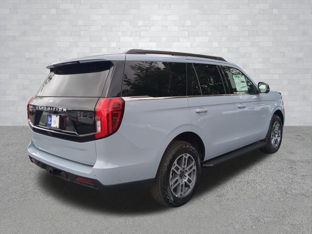 new 2025 Ford Expedition car, priced at $80,999