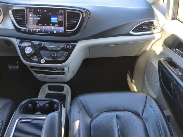 used 2022 Chrysler Pacifica car, priced at $21,163