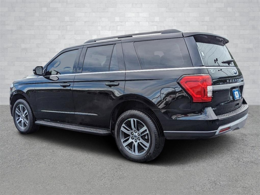 new 2024 Ford Expedition car, priced at $60,599