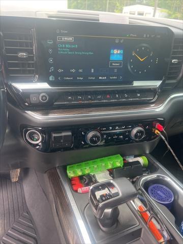 used 2022 Chevrolet Silverado 1500 car, priced at $40,996