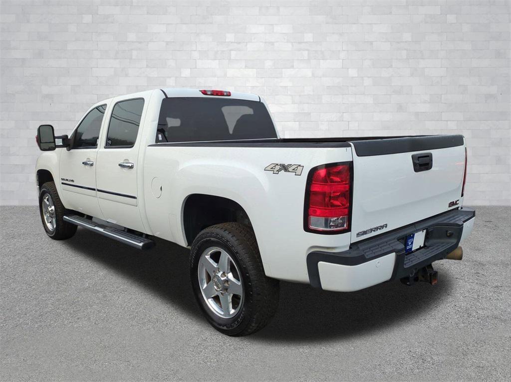 used 2014 GMC Sierra 2500 car, priced at $35,968