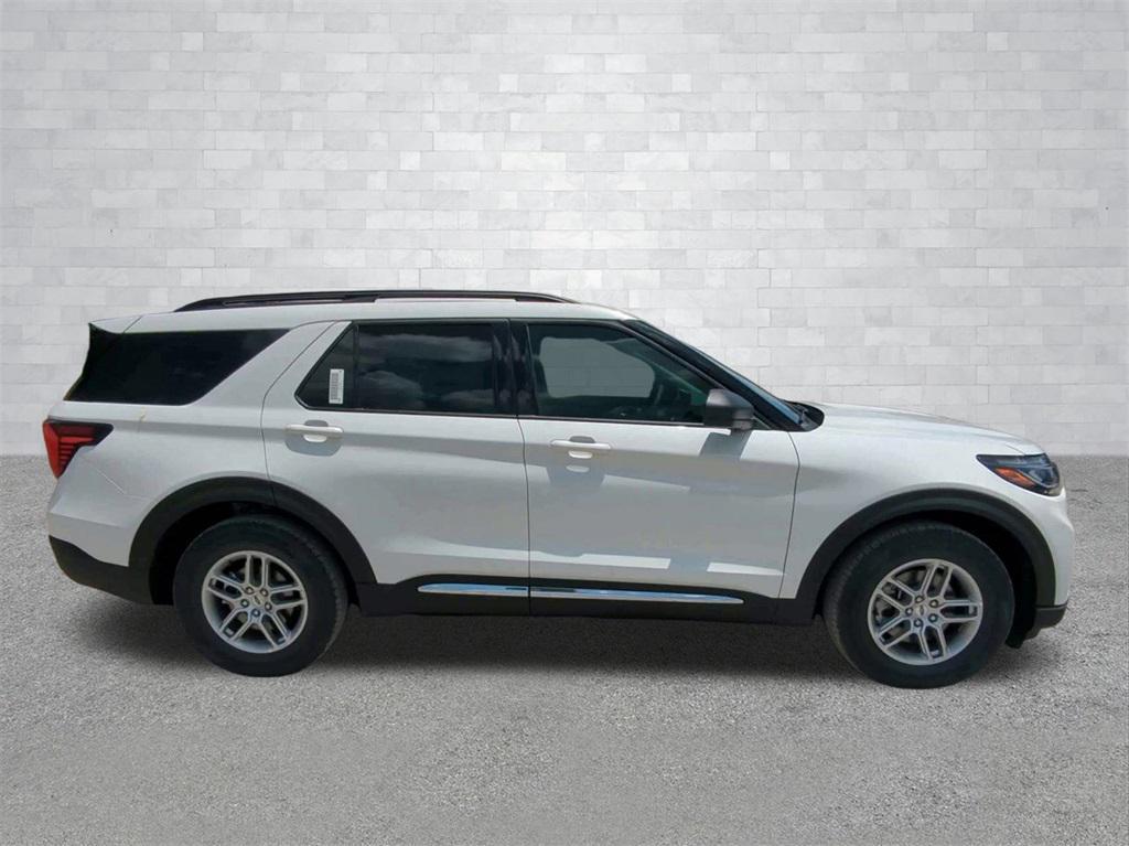 new 2025 Ford Explorer car, priced at $40,059