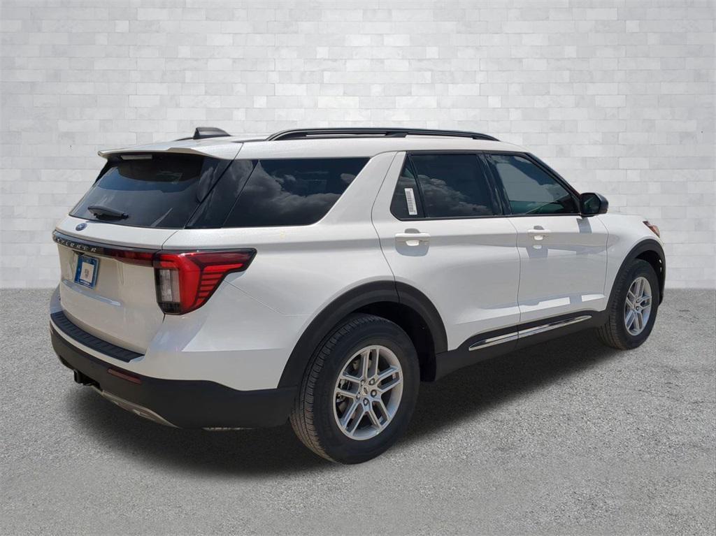 new 2025 Ford Explorer car, priced at $40,059
