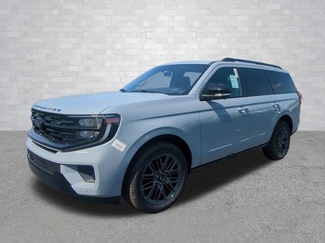 new 2025 Ford Expedition car, priced at $82,134