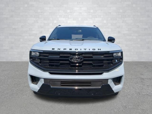 new 2025 Ford Expedition car, priced at $82,134