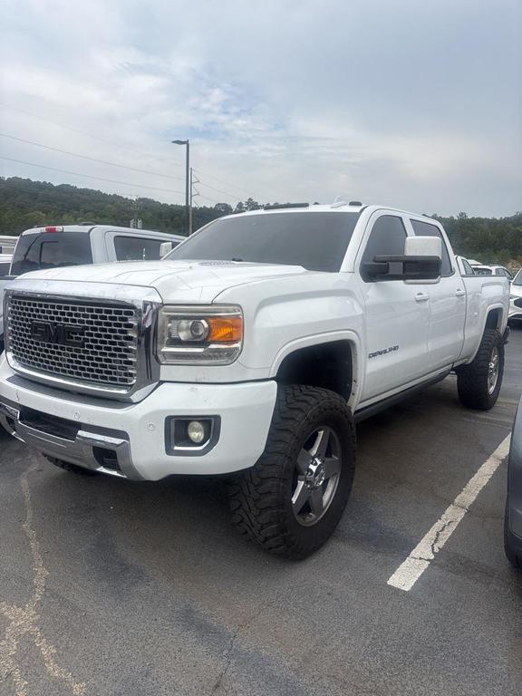used 2015 GMC Sierra 2500 car, priced at $40,000