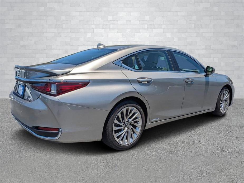 used 2019 Lexus ES 300h car, priced at $26,775