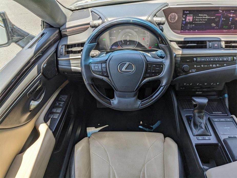 used 2019 Lexus ES 300h car, priced at $26,775