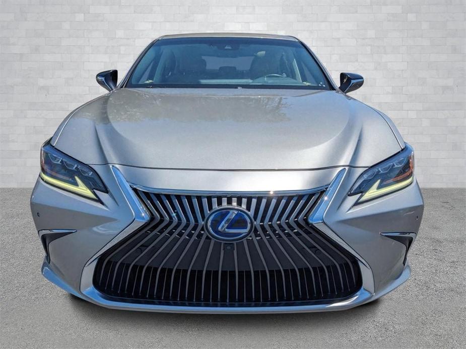 used 2019 Lexus ES 300h car, priced at $26,775