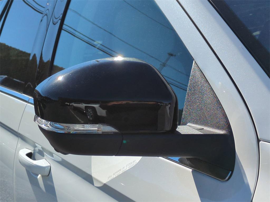 new 2025 Ford Expedition car, priced at $83,739