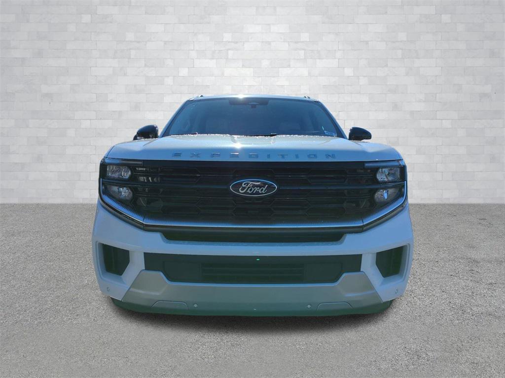 new 2025 Ford Expedition car, priced at $83,739