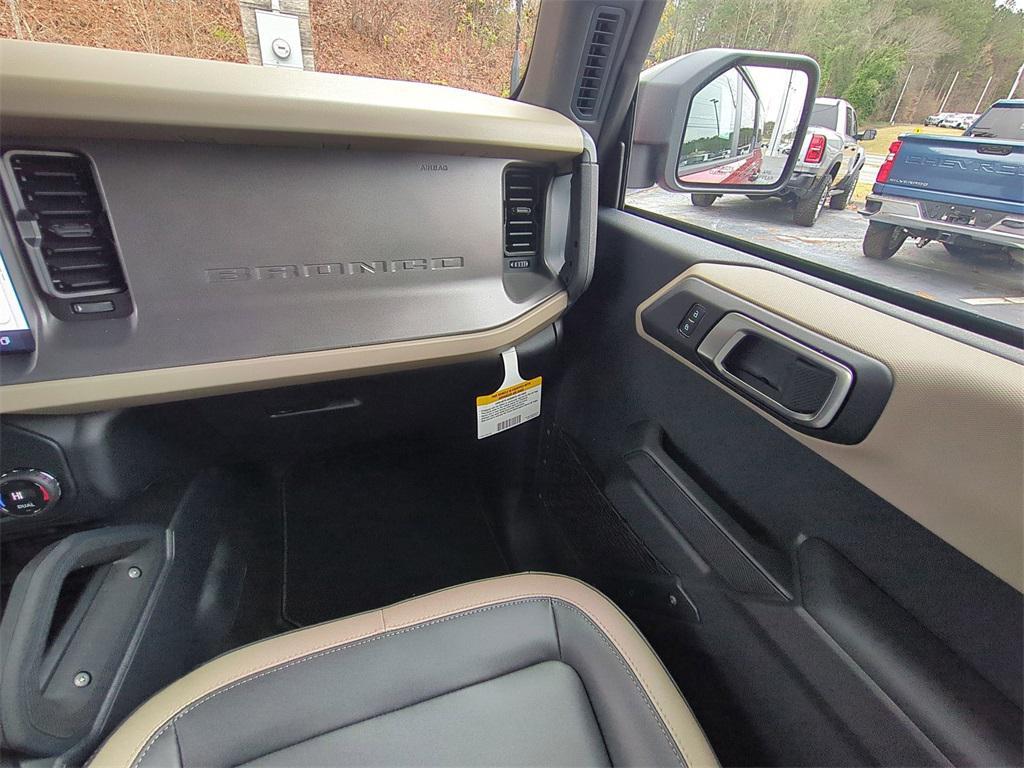 new 2025 Ford Bronco car, priced at $51,634