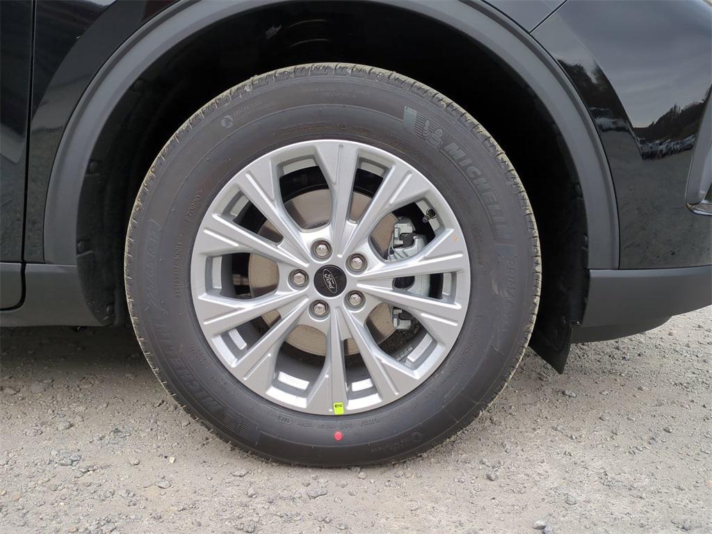 new 2026 Ford Escape car, priced at $28,684