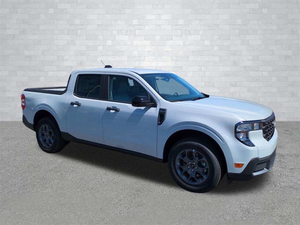 new 2025 Ford Maverick car, priced at $33,024