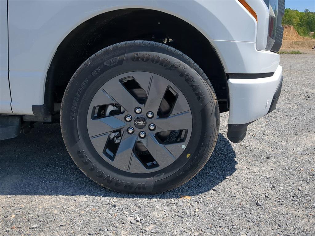 new 2025 Ford F-150 Lightning car, priced at $58,333