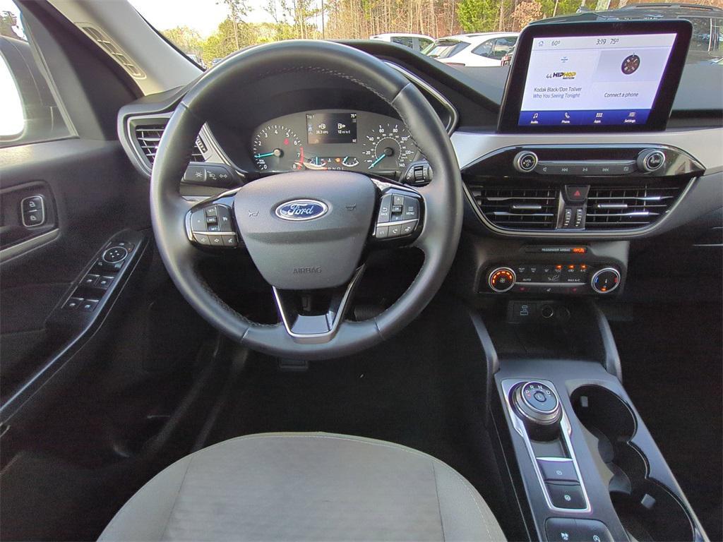 used 2022 Ford Escape car, priced at $19,283
