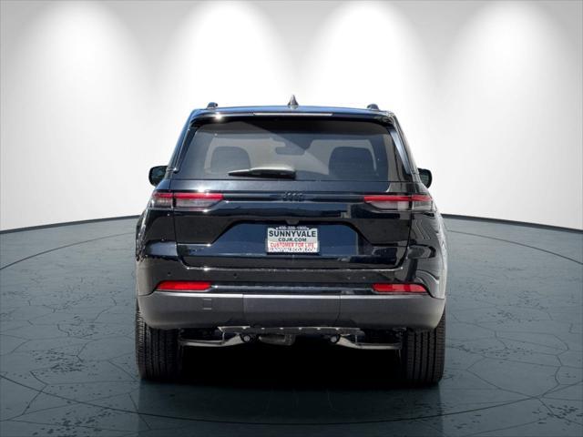 new 2025 Jeep Grand Cherokee car, priced at $49,170