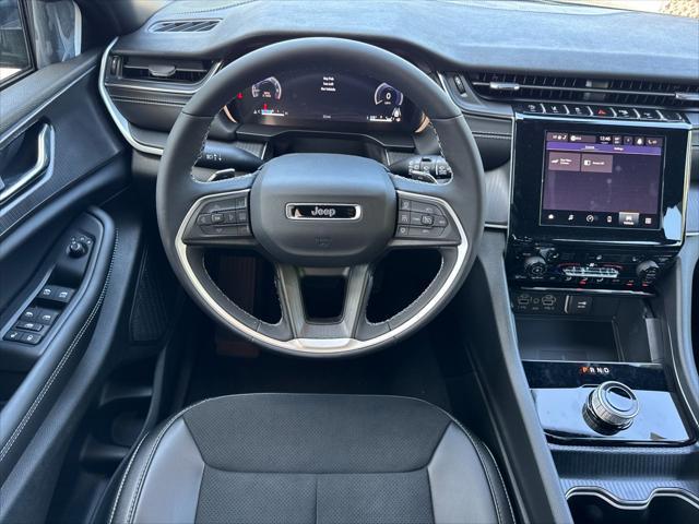 new 2025 Jeep Grand Cherokee car, priced at $49,170