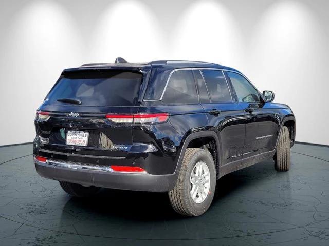 new 2023 Jeep Grand Cherokee car, priced at $39,988