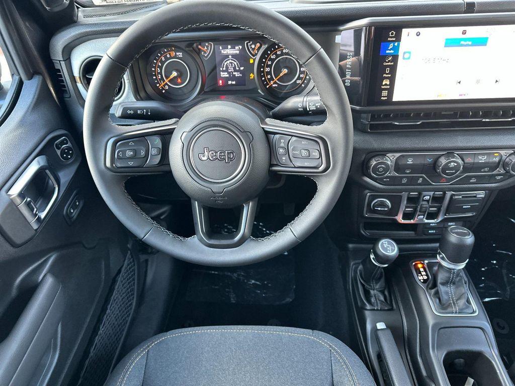 new 2025 Jeep Gladiator car, priced at $48,900