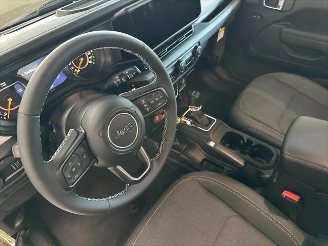 new 2025 Jeep Wrangler car, priced at $58,320