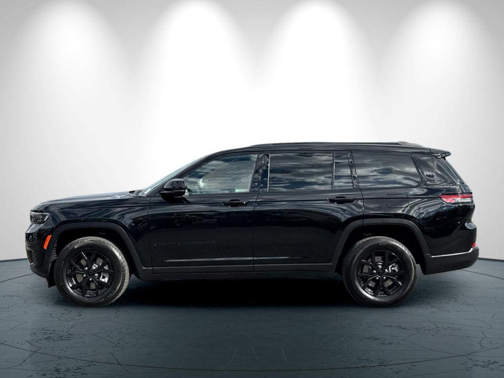 used 2024 Jeep Grand Cherokee L car, priced at $29,999