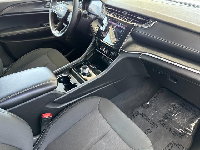 used 2024 Jeep Grand Cherokee car, priced at $30,652