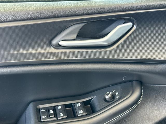 used 2024 Jeep Grand Cherokee car, priced at $30,652