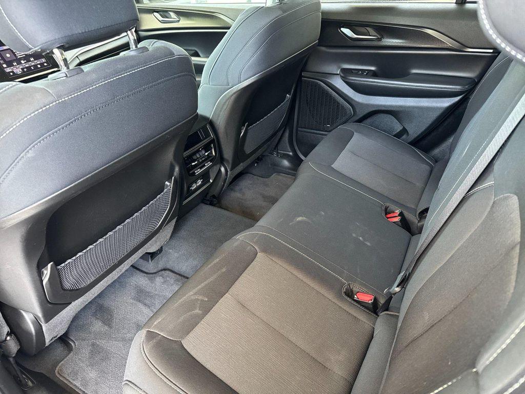 used 2024 Jeep Grand Cherokee car, priced at $30,499