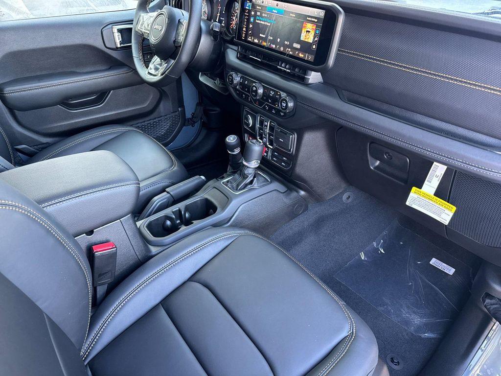 new 2025 Jeep Wrangler car, priced at $104,580