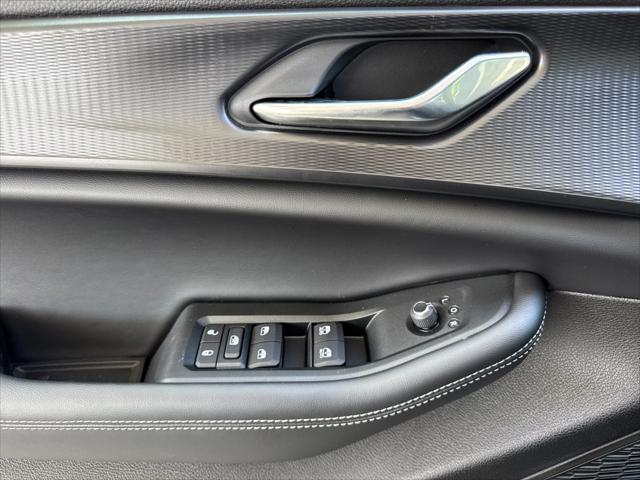 new 2025 Jeep Grand Cherokee L car, priced at $48,030