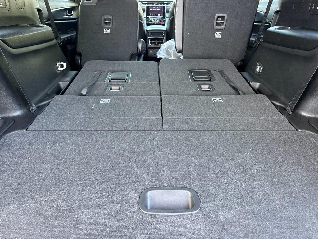 new 2025 Jeep Grand Cherokee L car, priced at $48,030
