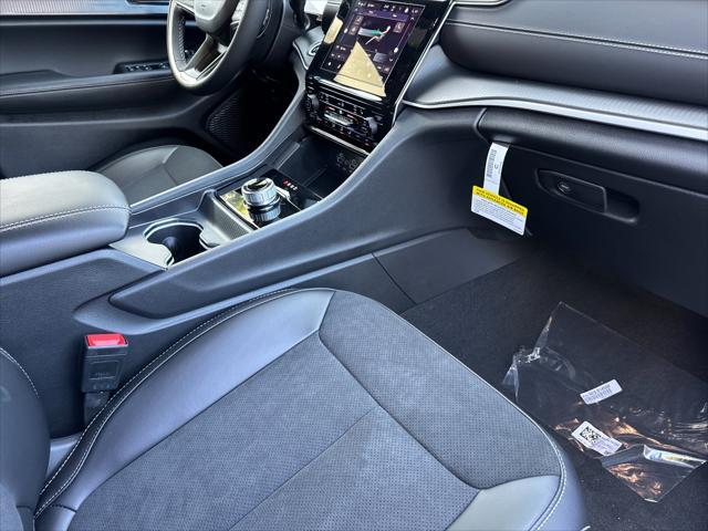new 2025 Jeep Grand Cherokee L car, priced at $48,530