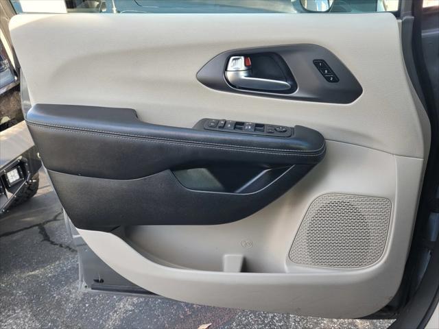 used 2022 Chrysler Pacifica car, priced at $20,949