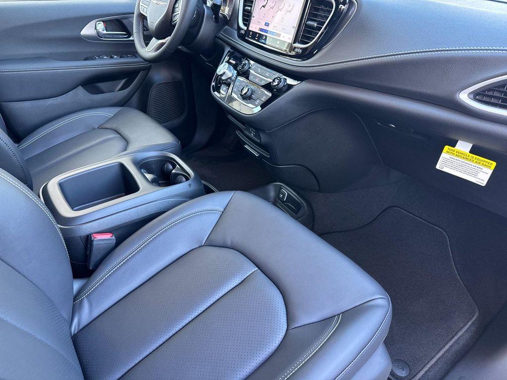 new 2026 Chrysler Pacifica car, priced at $51,585
