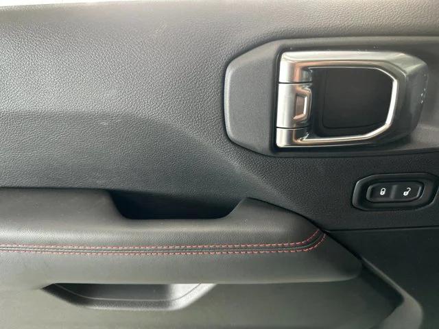 new 2025 Jeep Wrangler car, priced at $69,785