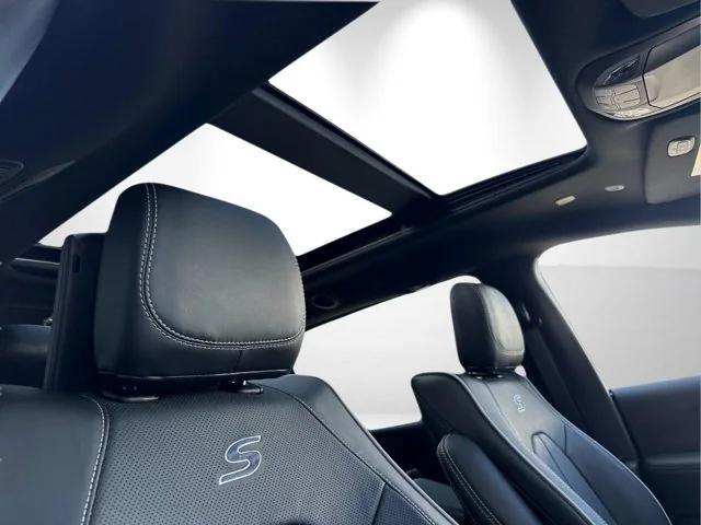 new 2025 Chrysler Pacifica Hybrid car, priced at $63,805