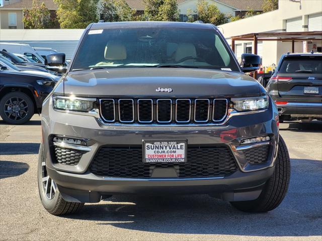 new 2025 Jeep Grand Cherokee car, priced at $50,805